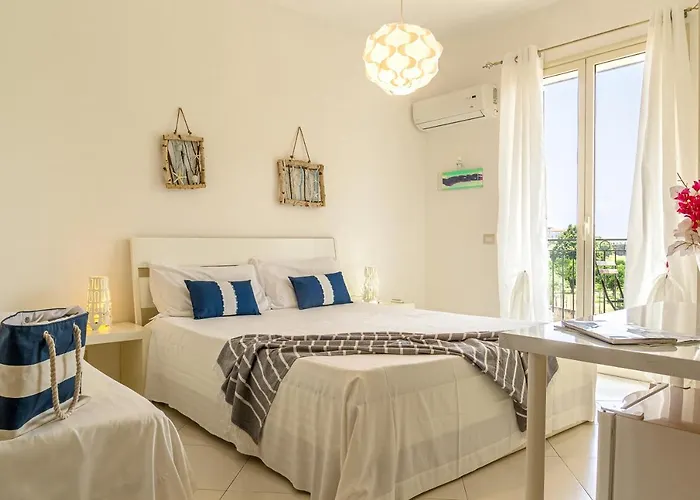 Orchidea アパート ジャルディーニ・ナクソス