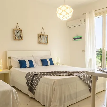 Orchidea Apartman Giardini Naxos